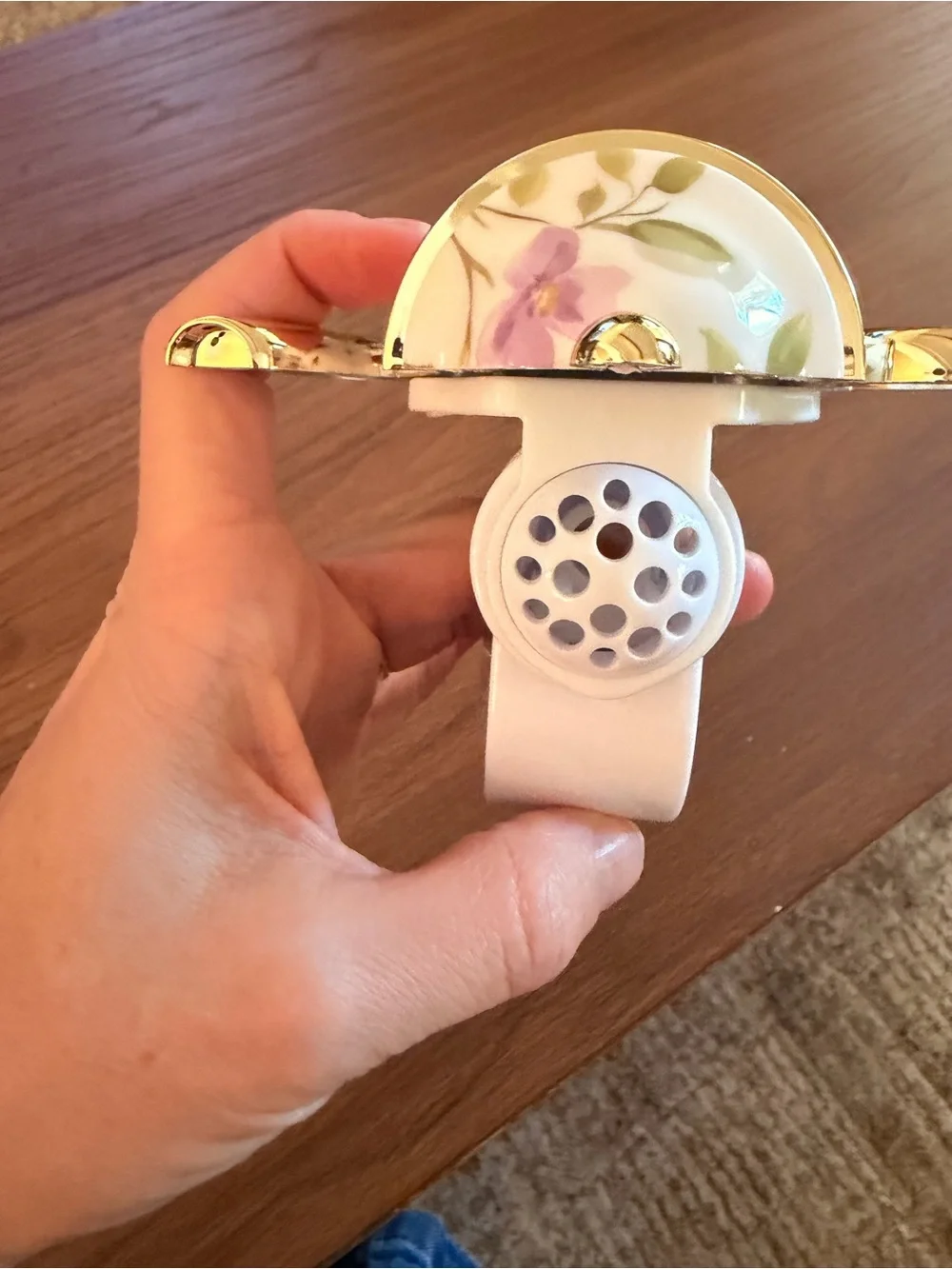 Bath & Body Works works perfectly